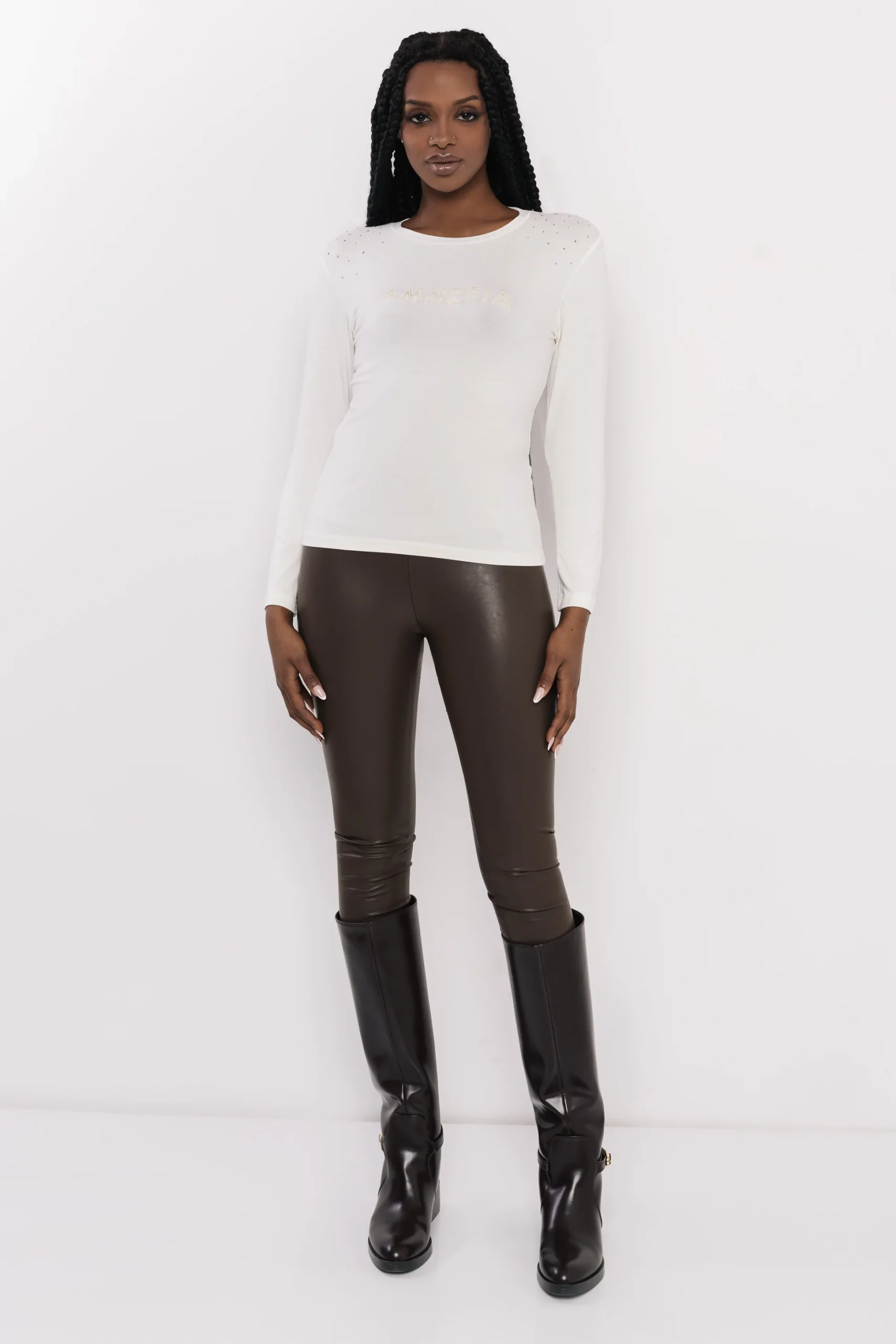 Héra Szórt Köves Felső Ekrü