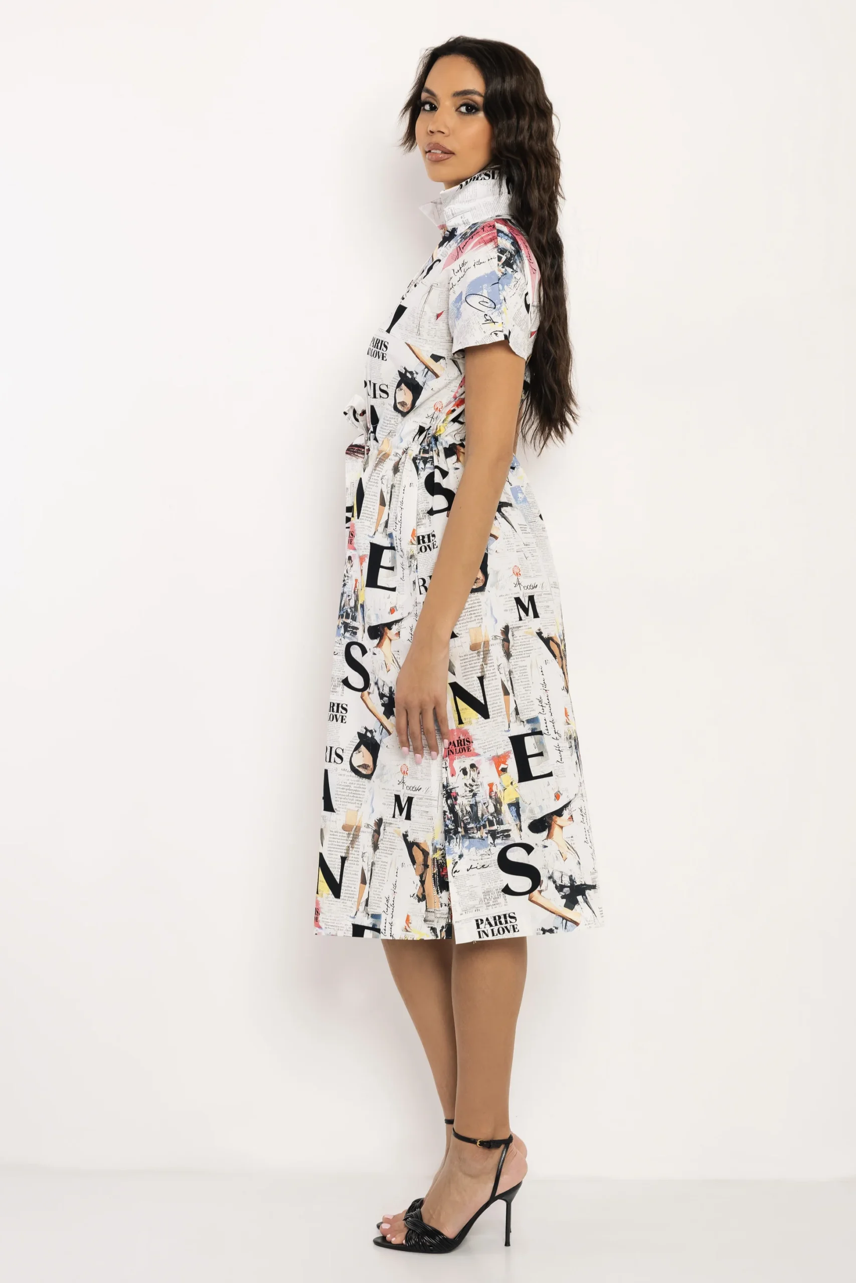 Tabdi Ruha Újságos